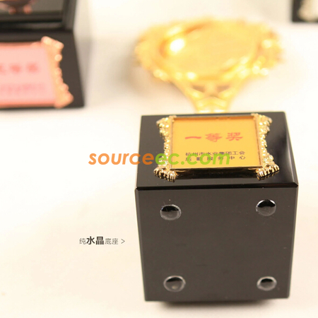 客製化金屬水晶座禮品