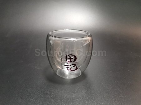 玻璃水杯, 玻璃水瓶, 玻璃茶杯, 玻璃杯茶具套裝, 玻璃酒杯, 香檳杯, 高腳杯, 雞尾酒杯, 高硼矽玻璃杯, 咖啡杯, 牛奶杯, 泡茶杯, 玻璃水壺, 客製禮品, 禮贈品公司, 台灣禮品, 紀念品, 禮品批發商, 客製化商品