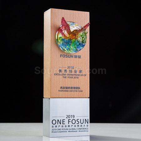 客製化琉璃水晶實木獎座禮品