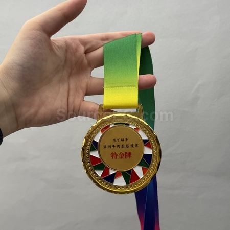 獎盃, 獎座, 獎牌, 金屬獎杯, 比賽獎牌, 紀念牌, 紀念幣, 木盾牌, 銀碟, 錦旗, 桌旗, 旗幟, 金屬襟章, 客製胸章, 客製名牌, 馬口鐵牌, 比賽獎品, 徽章, 客製禮品, 禮贈品公司, 台灣禮品, 紀念品, 禮品批發商, 客製化商品, 企業禮品, 商務禮品, 文具, 文儀用品, 環保禮品, 客製禮物, 禮物包裝