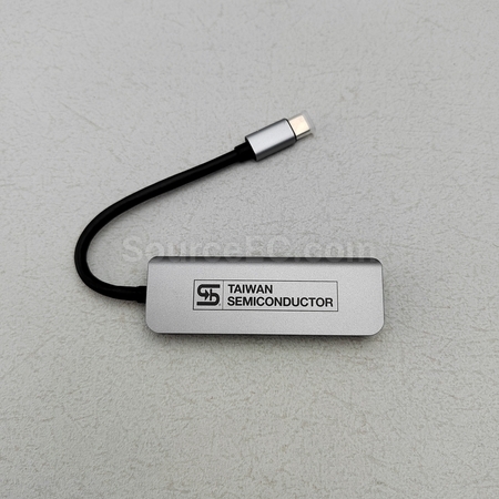 客製USB禮品, 客製化集線器, usb集線器, 多功能HUB, USB分線器, USB集線器控製晶片, usb讀卡機, 客製usb隨身碟, 客製化禮品, 客製紀念品, 贈品, 禮品公司, 禮贈品