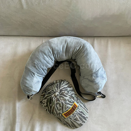 客製化可塞衣服U型枕禮品